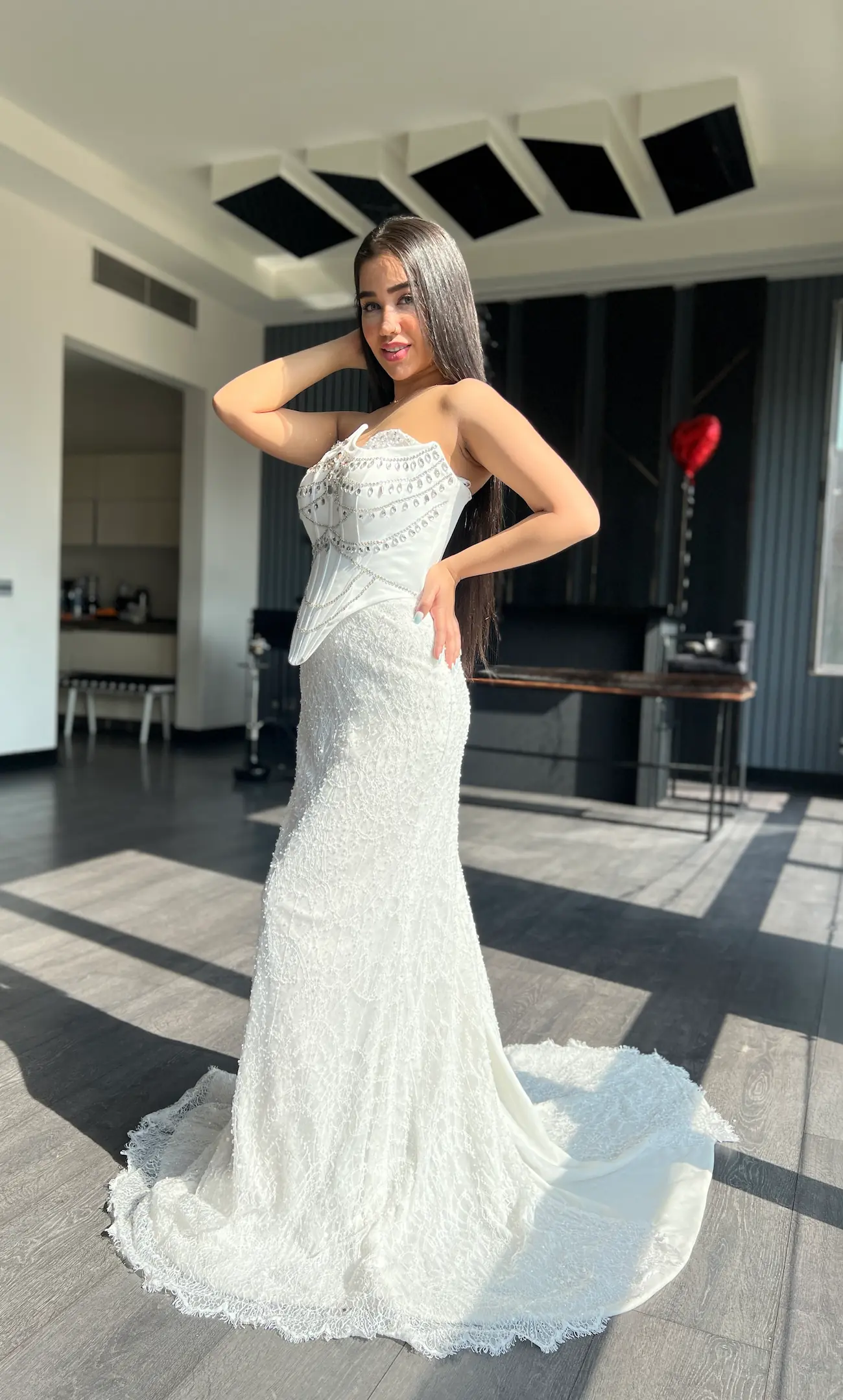 White-Éclat Image — 6