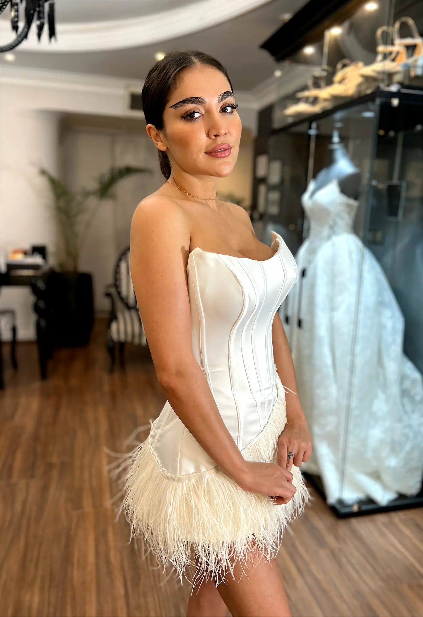   ‏ Swan | Evening Dress Image — 3