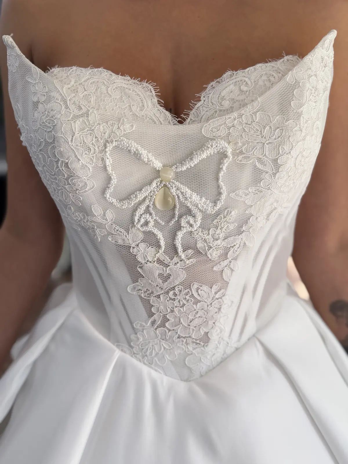 Bridal Dress | White-Grandelle Image — 5