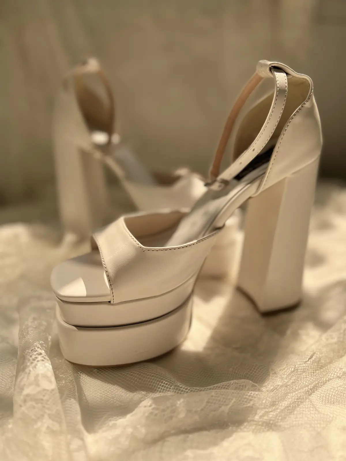 Shoes | Sculpt — Queen Land